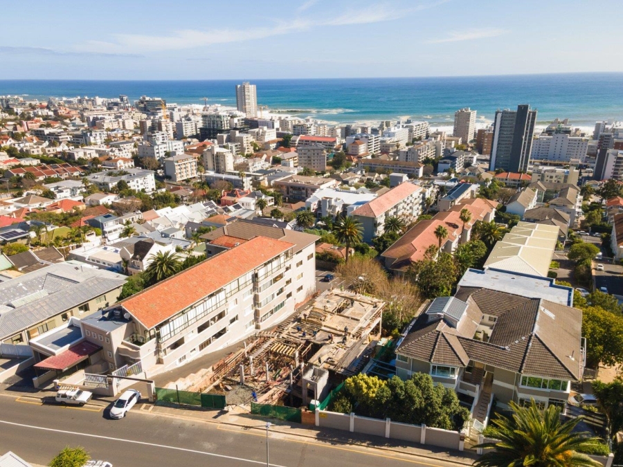 2 Bedroom Property for Sale in Sea Point Western Cape
